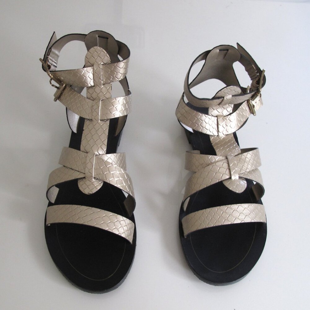 Flat SANDALS Size 6 GOLD Color DAVID ISAAC IVY NWT Fashion Casual Style  NWT